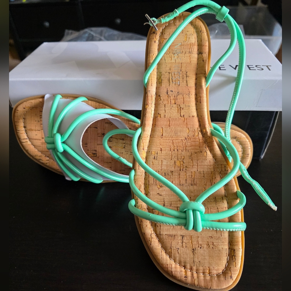 Nine West Hanklee Ankle Strap Flat Sandals Mint Size 7